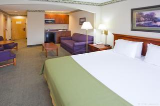 Round Hill Hotel Orange