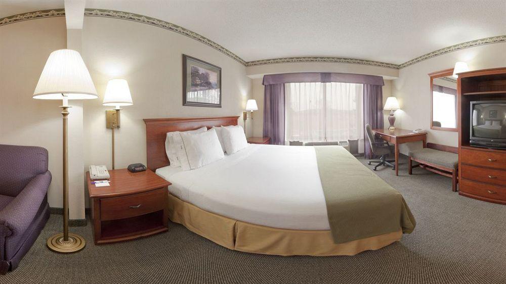 Hotel Round Hill Orange